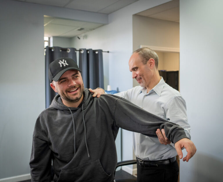 image of a chiropractor working with a patient in woodbridge nj
